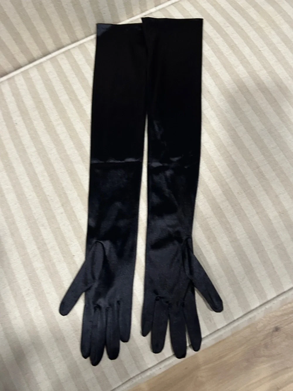 Black Satin Opera Gloves - Women's Evening Gloves